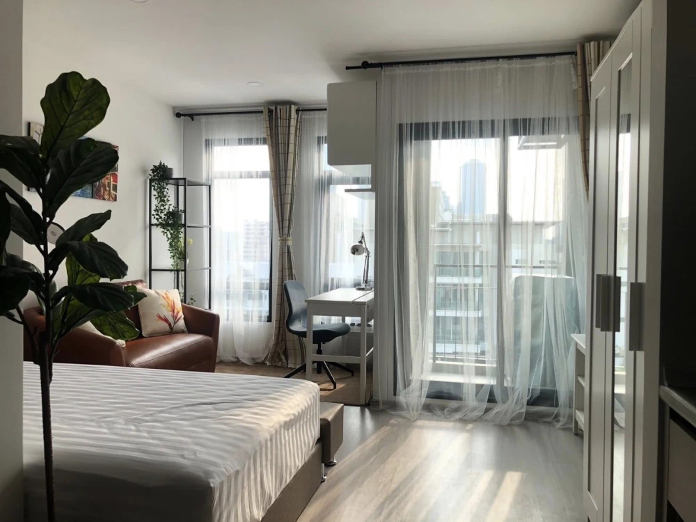 For rent!! Aspire Asoke-Ratchada, 7th floor, Building A, good location condo, good price, convenient transportation, hurry up and book now!!