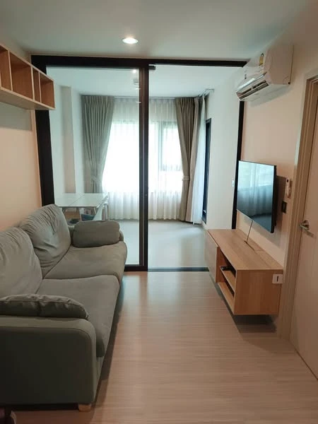 For rent, Aspire Erawan Prime, ready to move in, complete in one place, just drag your bags and move in, don't delay.
