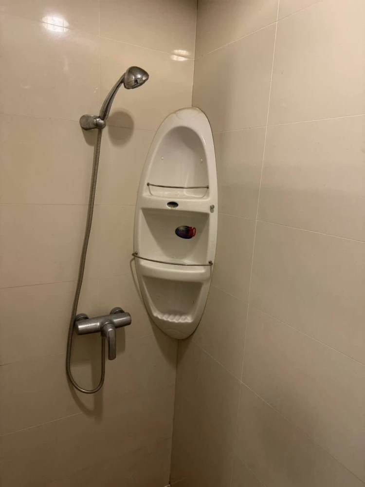 For rent: Abstract Phahonyothin Park, very high floor, wallpaper all over the room. You'll regret it if you miss it.