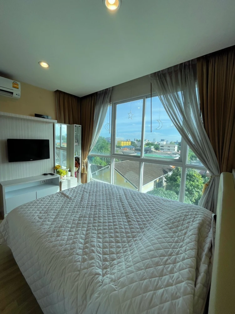 For rent: Happy Condo Lat Phrao 101, spacious room, comfortable, fully furnished, ready to move in!