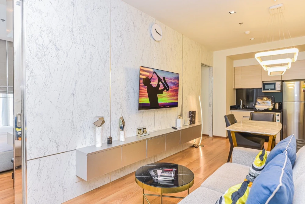 For rent, Park 24 project, spacious and comfortable room, comes with complete facilities. Don't miss out on this, hurry and book now++
