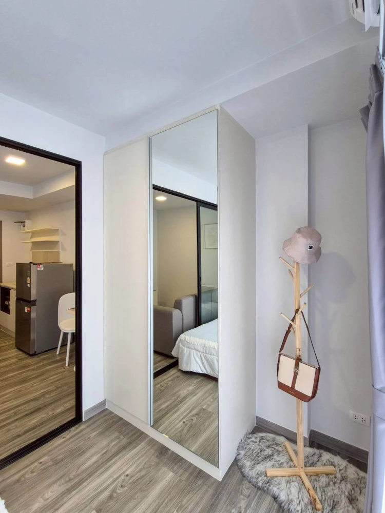 For rent: Monte Rangsit project, ready-to-move-in room, partitioned into sections, perfectly divided zones, great price, hurry and reserve before you
