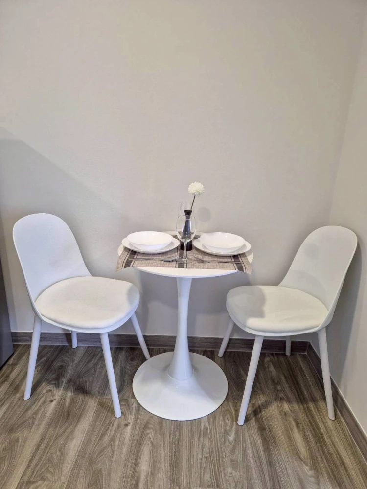For rent: Monte Rangsit project, ready-to-move-in room, partitioned into sections, perfectly divided zones, great price, hurry and reserve before you