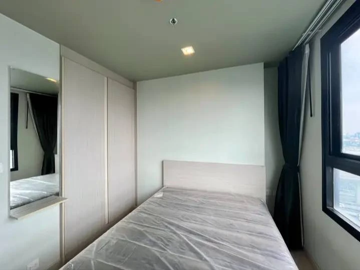 For rent: Skyline Ratchaprarop project, ready to move in, furnished + full facilities, affordable price, if you don't book, you'll miss out+++