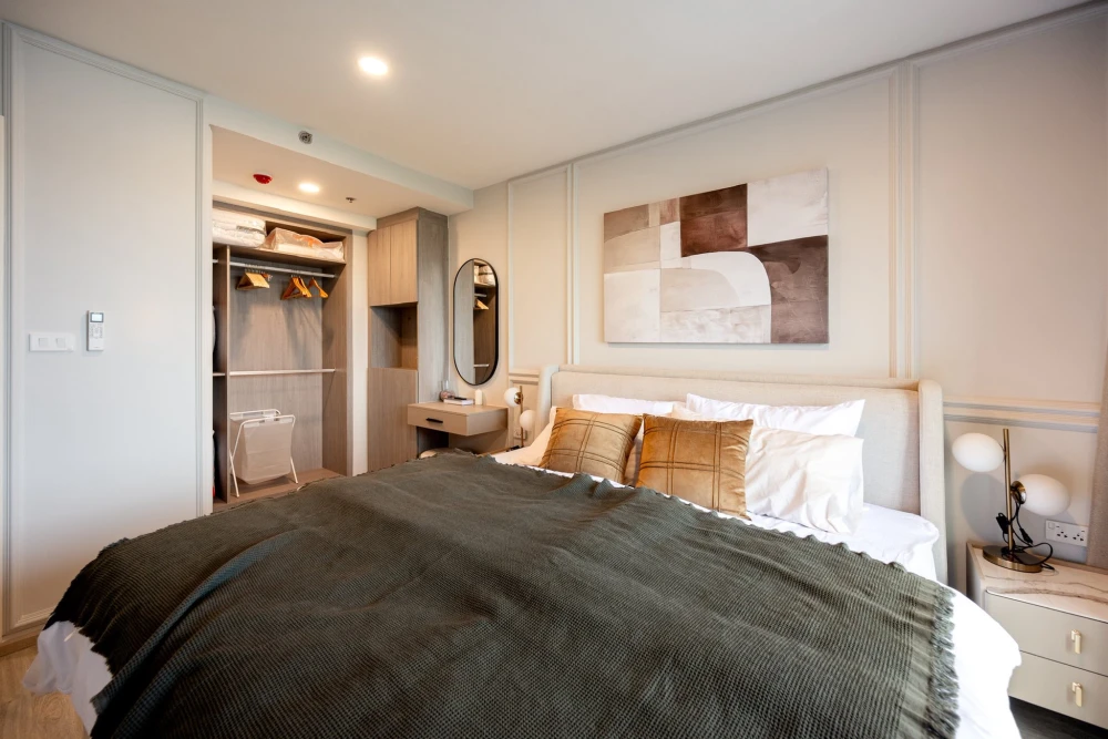 For rent: So Origin Phahonyothin 69 Station. Very beautiful room, excellent decoration. Just bring your belongings and move in.