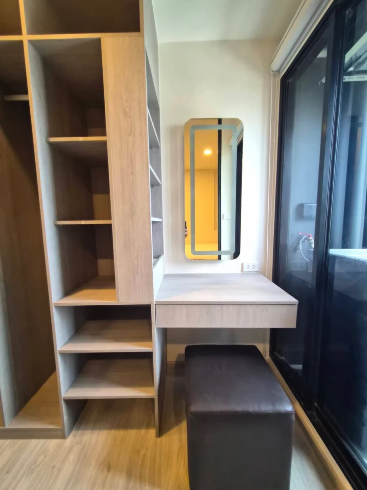 For rent: So Origin Phaholyothin 69 Station, fully furnished with appliances and a Smart Built-in Closet. A must-see!