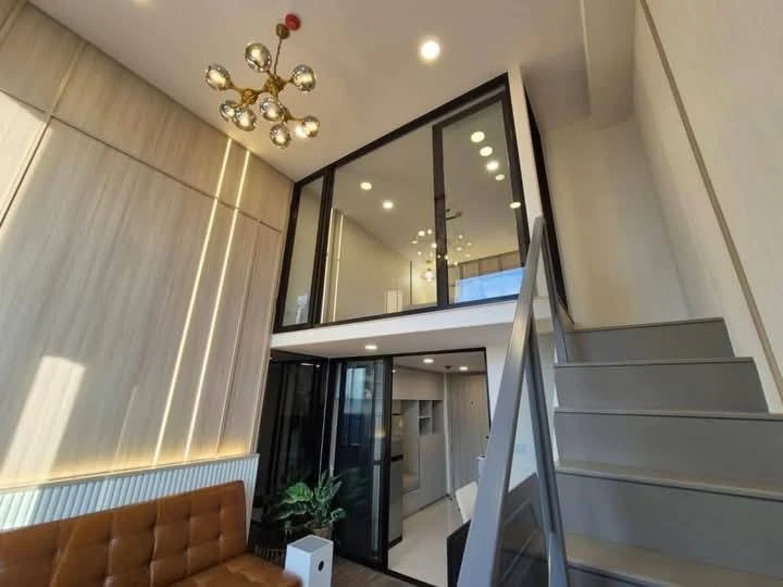 For rent: So Origin Kaset Interchange, Duplex room, 4.2 meter high ceiling, 11th floor, very beautiful view, must book!