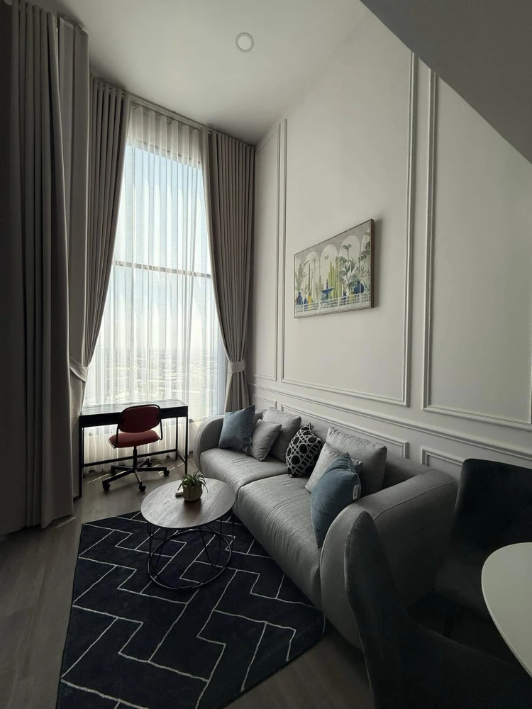 For rent: So Origin Kaset Interchange, a nice room, fully furnished, all in one place. I must say that you definitely can't miss it.