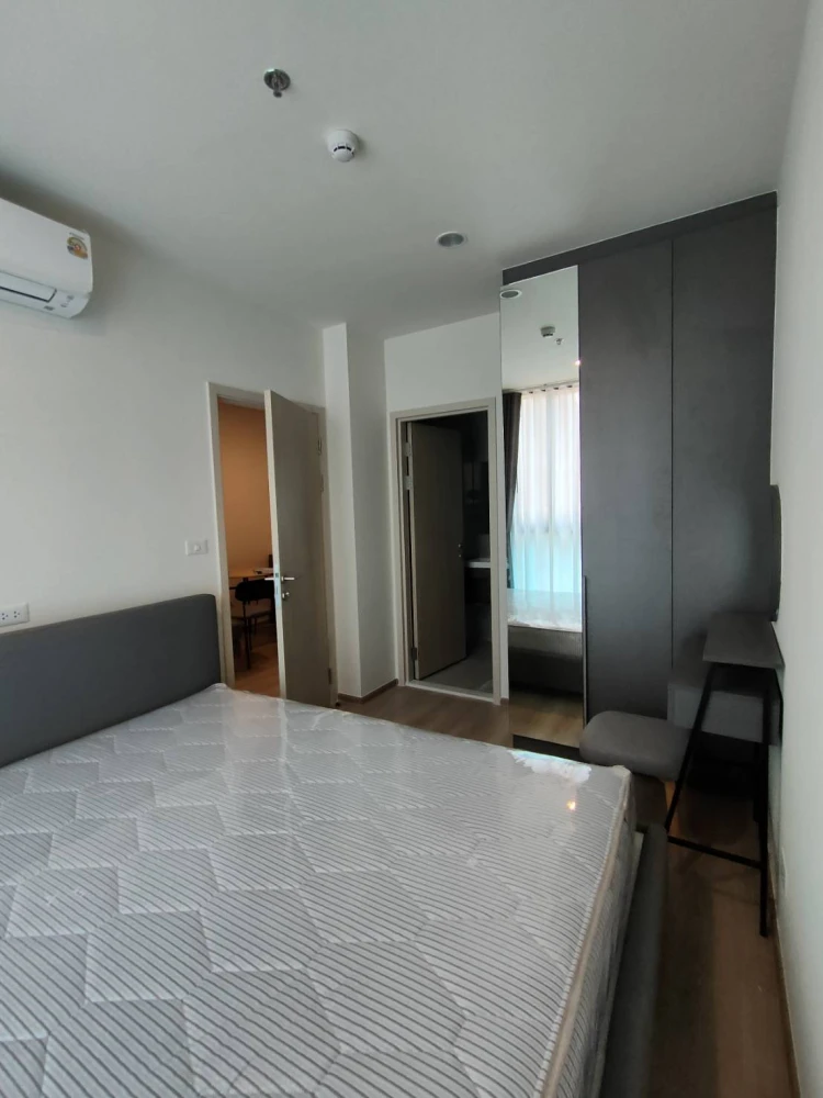 For rent Noble New District R9, 4th floor, position A15, high floor, corner room. Interested, hurry and reserve now. Don't miss out.
