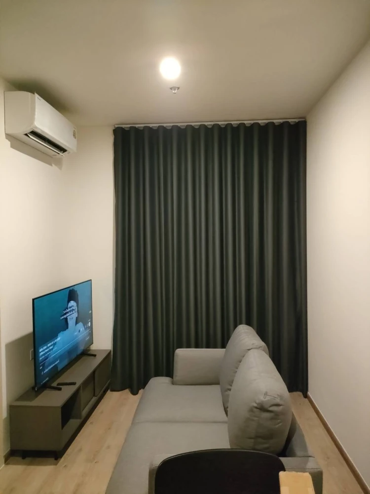 For rent Noble New District R9, 4th floor, position A15, high floor, corner room. Interested, hurry and reserve now. Don't miss out.