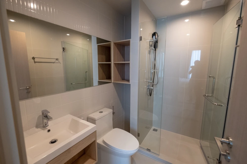 For rent!! Noble New Mega Plus Bangna, 28th floor, corner room, spacious room, fully furnished, hurry to book now, urgent!!