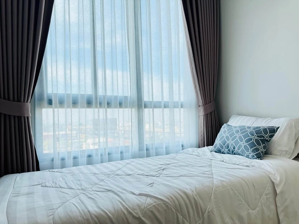 For rent: Noble New Mega Plus Bangna, spacious room, complete facilities, very beautiful view, good like this, book now.