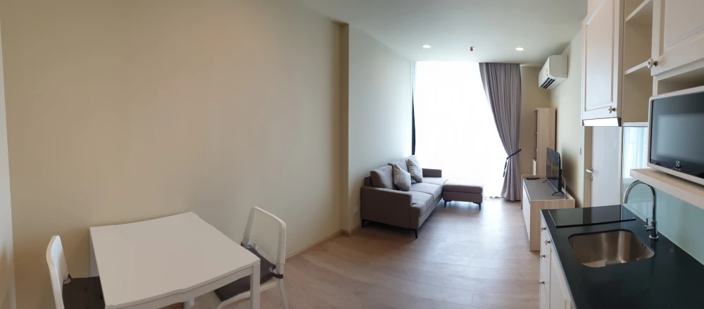 For rent: Noble Recole Sukhumvit 19, spacious room, airy and comfortable, simply decorated, fully equipped, book now.