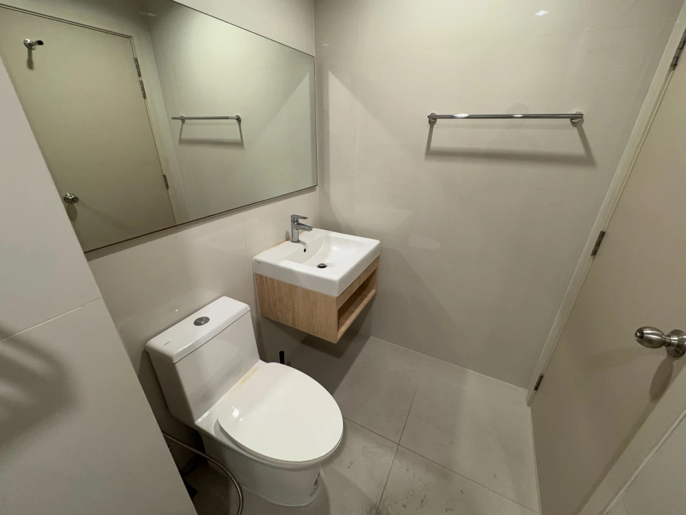 For rent: Noble Srinakarin-Lasalle, ready to move in, fully furnished, high floor, unobstructed view, reserve now before it's too late!!!