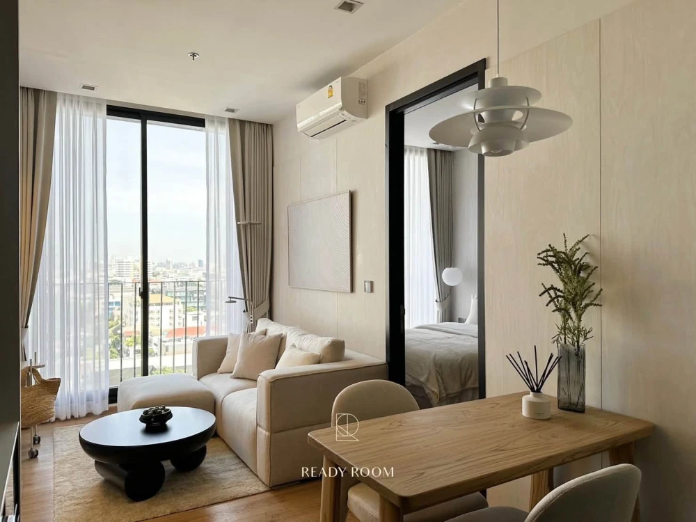 For rent: Noble Around Ari, open and airy view, well-decorated with built-in furniture, complete set of furniture. Hurry, it will be gone soon.