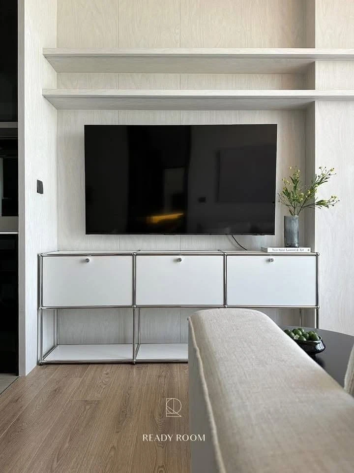 For rent: Noble Around Ari, open and airy view, well-decorated with built-in furniture, complete set of furniture. Hurry, it will be gone soon.