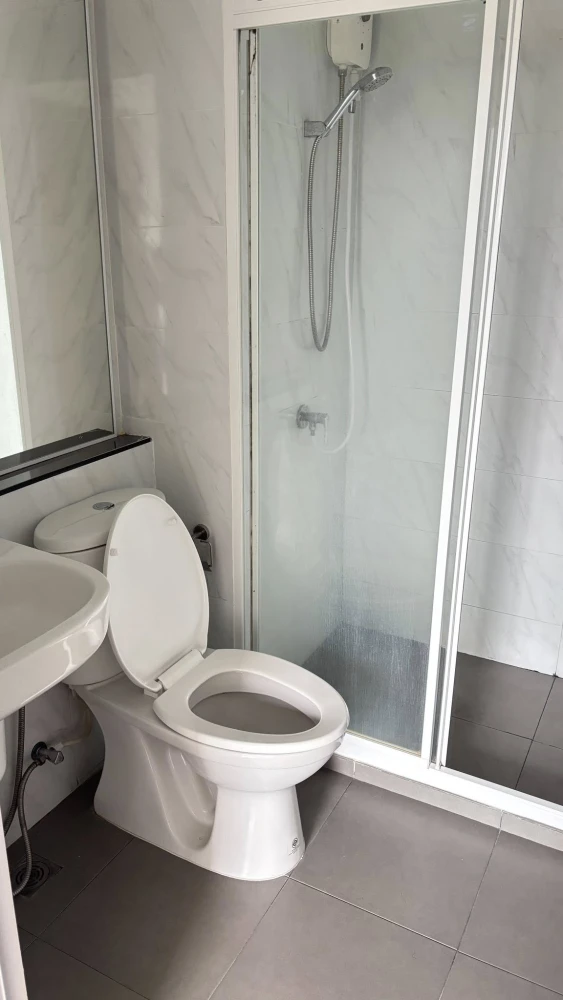 For rent: Polis Condo Suksawat 64, ready to move in, fully furnished, affordable price, reserve now!