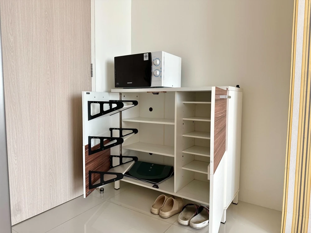 For rent: Focus on Saladaeng, with beautiful wallpaper, excellent view, fully furnished, ready to move in