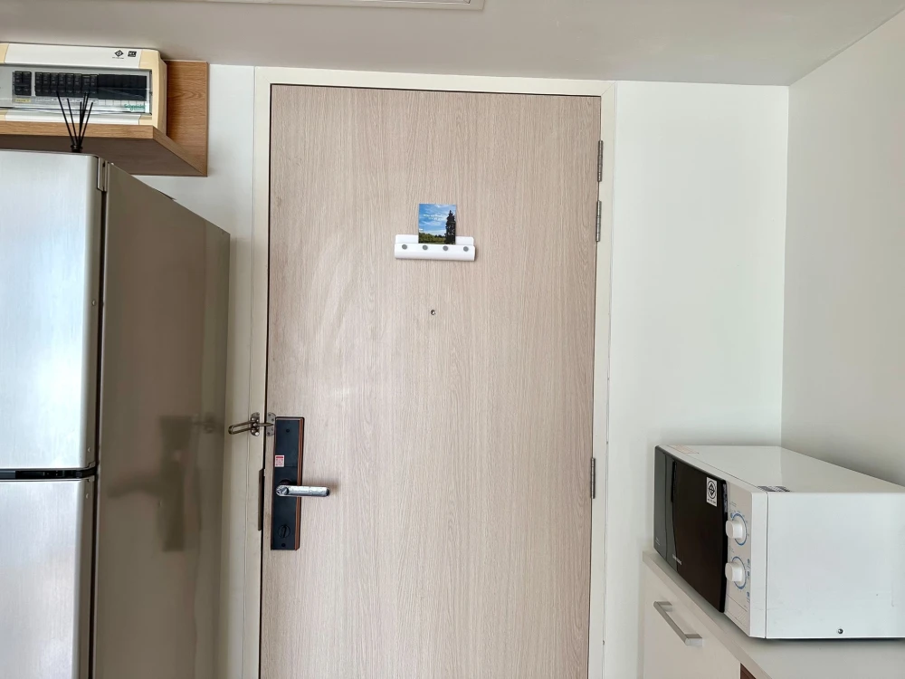 For rent: Focus on Saladaeng, with beautiful wallpaper, excellent view, fully furnished, ready to move in