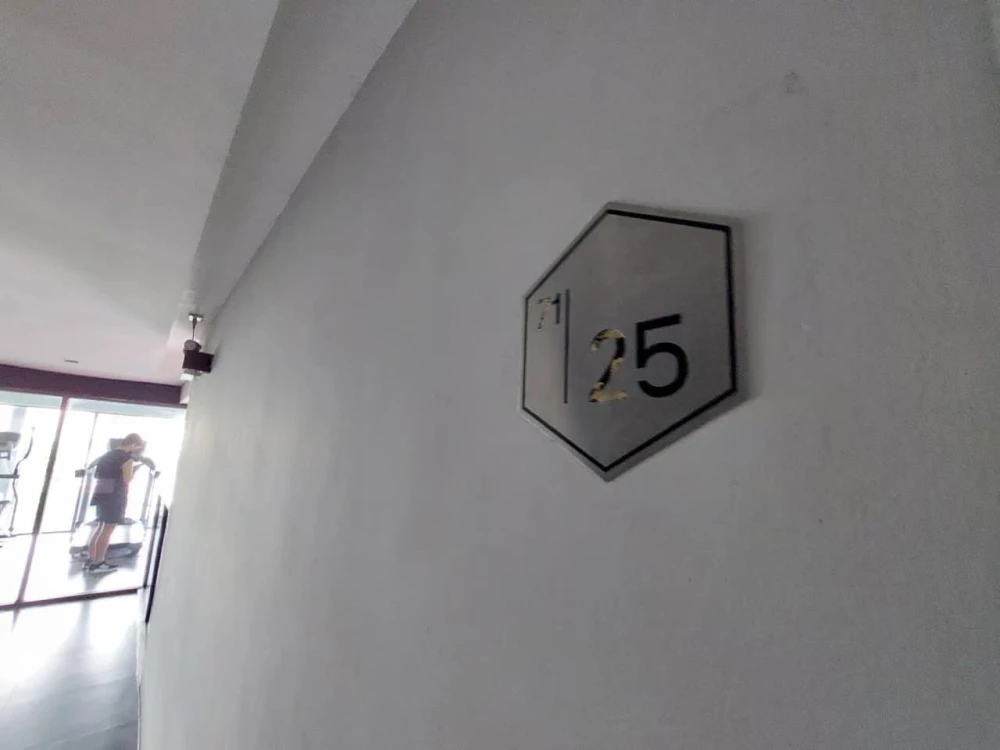 For rent: Modiz Lat Phrao 18, 2 bedrooms, 2 bathrooms, fully furnished, washing machine included, urgent