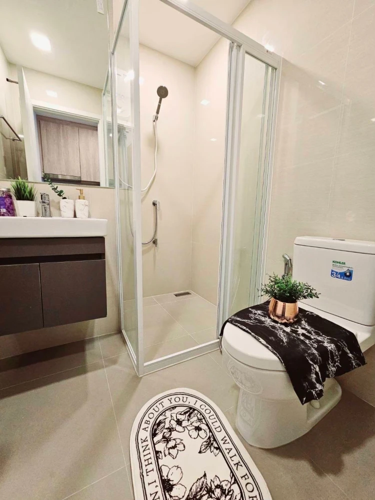 For rent: Modiz Sukhumvit 50, 7th floor, Building B, 1 bedroom, fully furnished, ready to reserve now.