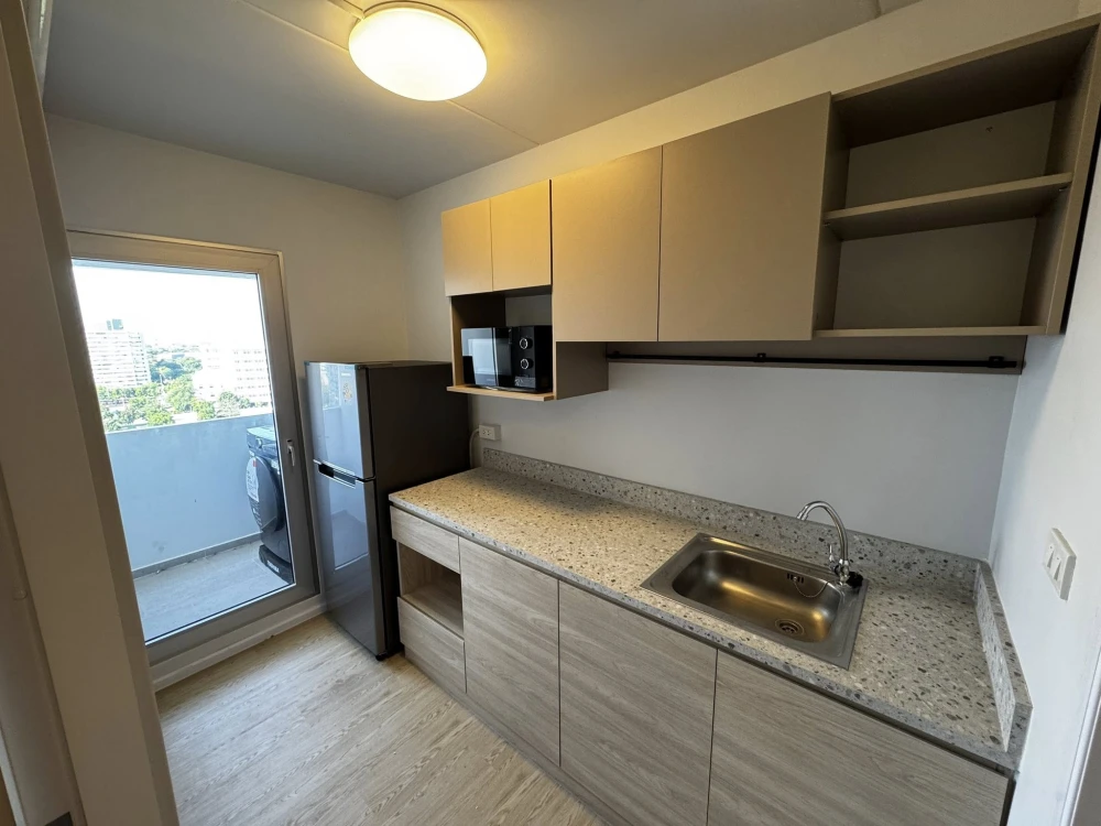 For rent: Mori Condominium, Muang Thong Thani, 12th floor, good feng shui, live in and be lucky, with electrical appliances, just bring your bag and m