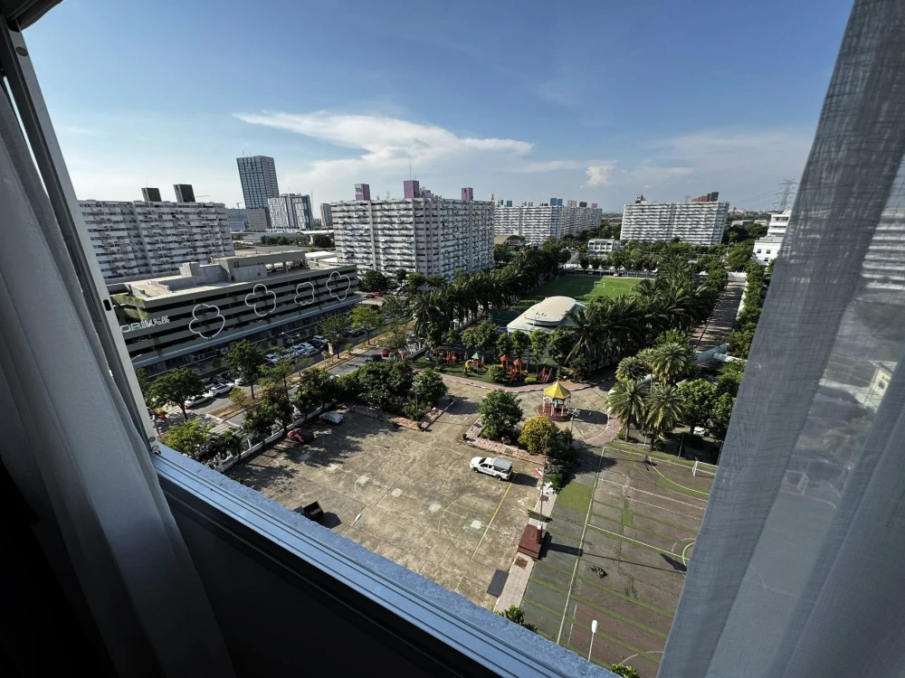 For rent: Mori Condominium, Muang Thong Thani, 12th floor, good feng shui, live in and be lucky, with electrical appliances, just bring your bag and m