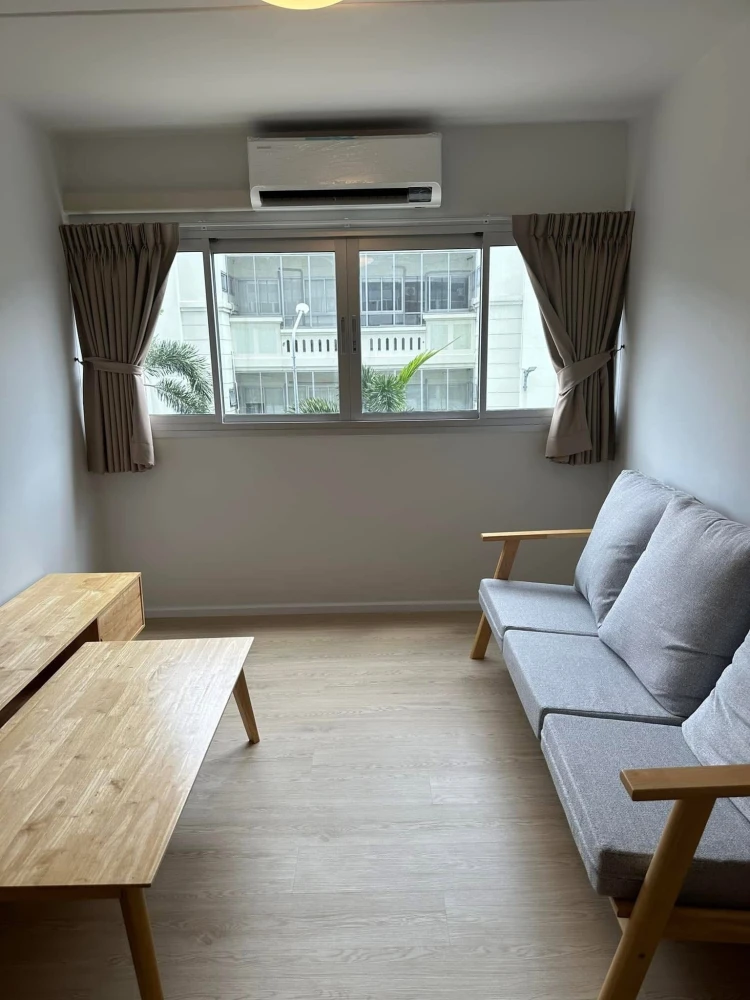 For rent: Mori Condominium, Muang Thong Thani, 3rd floor, not high, spacious room, fully furnished, hurry and book before you regret it.