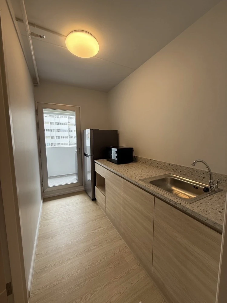 For rent Mori Condominium Muang Thong Thani, beautiful room with view of central garden and swimming pool, near elevator, easy to walk in, book now