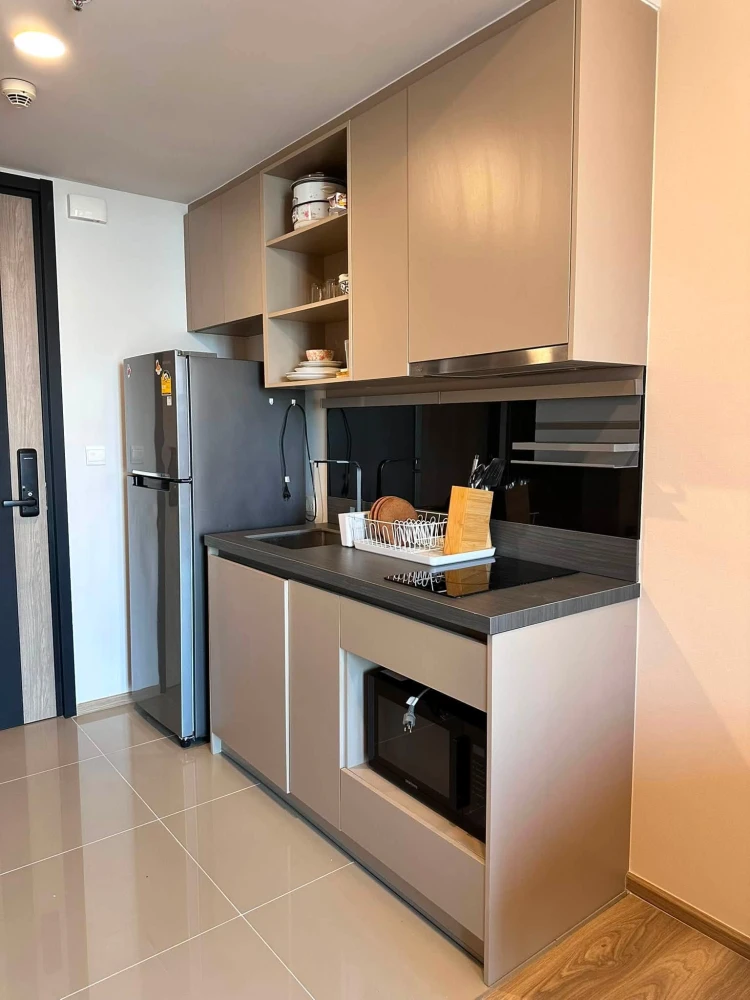 For rent: Oka House Sukhumvit 36, high floor, very beautiful view, fully furnished, ready to move in immediately.