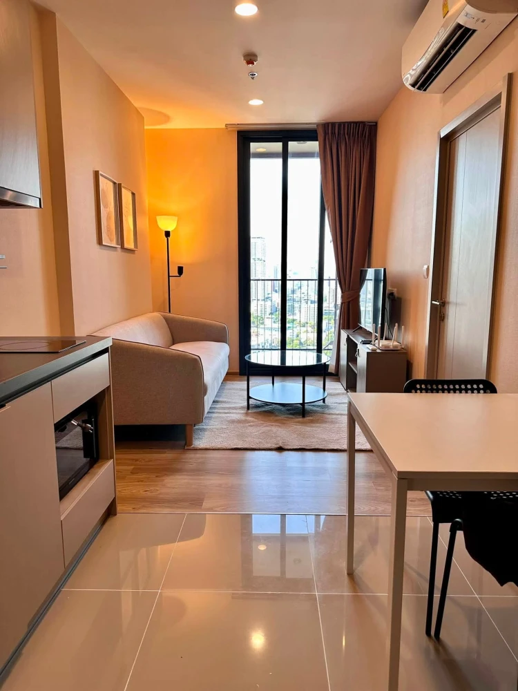 For rent: Oka House Sukhumvit 36, high floor, very beautiful view, fully furnished, ready to move in immediately.