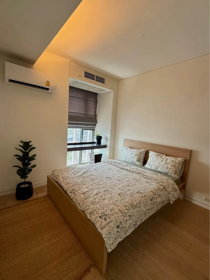 For Rent Siamese Ratchakru, Top Floor, Chic, Open City View in Ari, With Everything You Need to Move In!