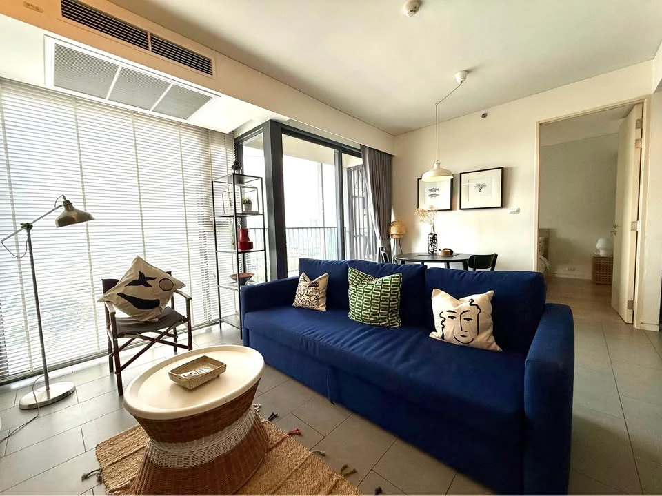 For Rent Siamese Ratchakru, Top Floor, Chic, Open City View in Ari, With Everything You Need to Move In!