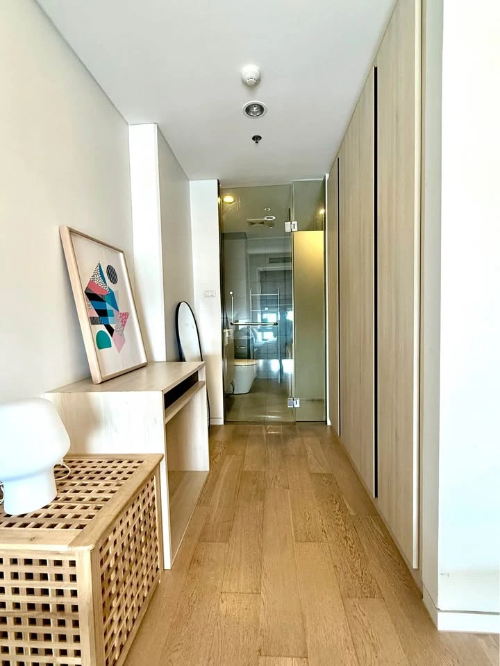 For Rent Siamese Ratchakru, Top Floor, Chic, Open City View in Ari, With Everything You Need to Move In!