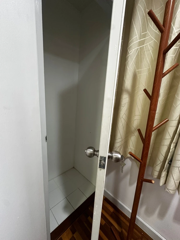 For rent!! Tai Ping Tower, 22nd floor, beautiful room, fully furnished, ready to move in. Don't wait! Reserve now!!