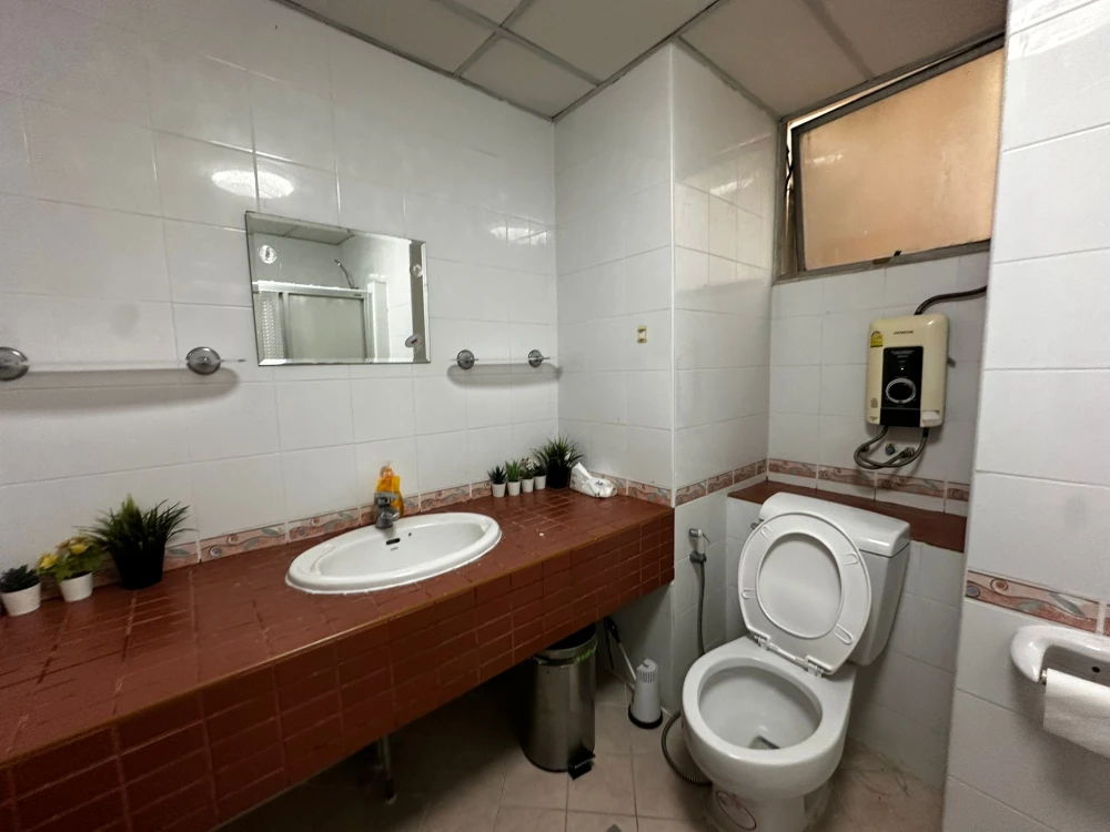 For rent!! Tai Ping Tower, 22nd floor, beautiful room, fully furnished, ready to move in. Don't wait! Reserve now!!