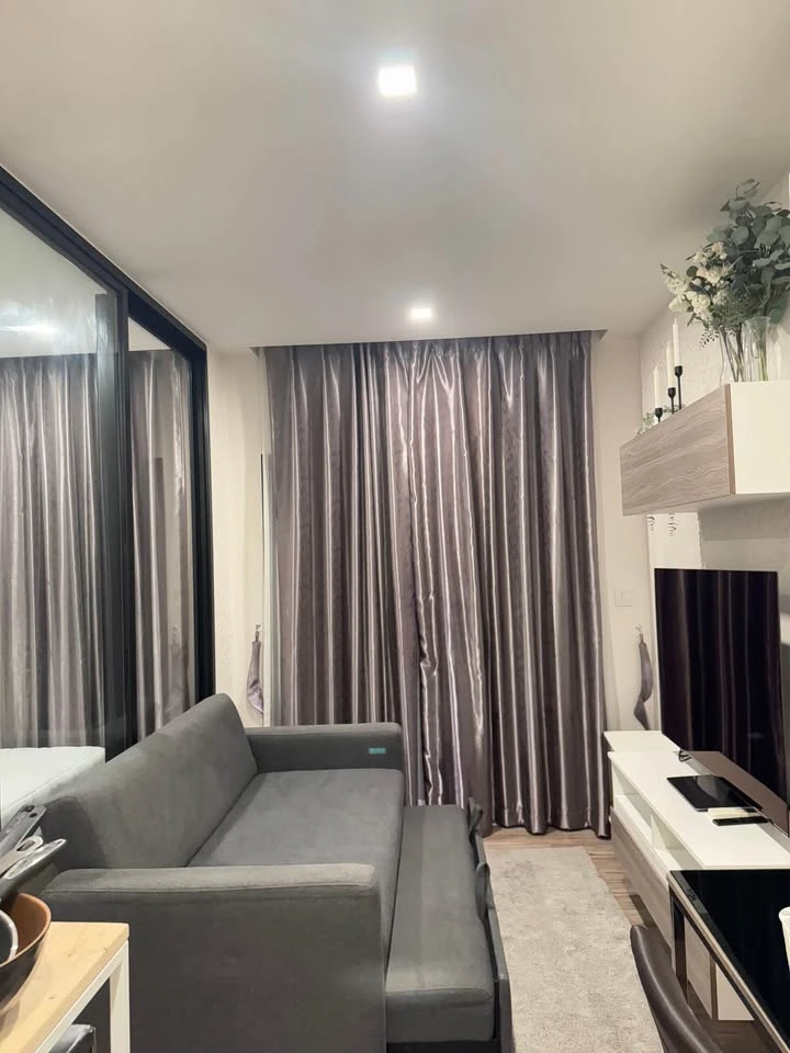 For rent: Knightsbridge The Ocean Sriracha, Japanese style condo, mountain view, large screen TV + washing machine and dryer included, must book