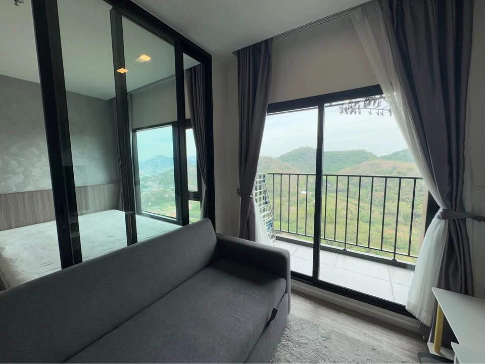 For rent: Knightsbridge The Ocean Sriracha, Japanese style condo, mountain view, large screen TV + washing machine and dryer included, must book