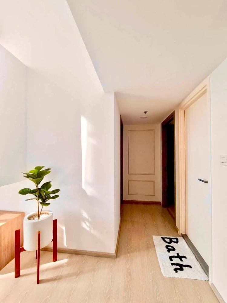 For rent Knightsbridge Phahonyothin-Interchange, near BTS Wat Phra Sri Mahathat, ready to move in. Don't wait.