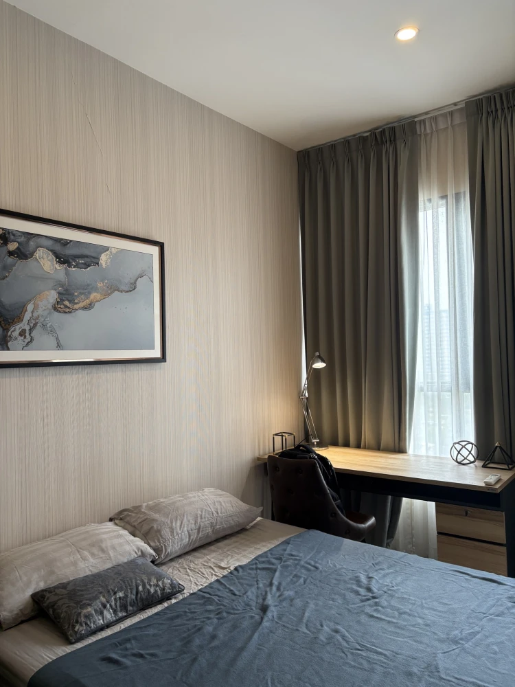 For rent: Knightsbridge Prime On Nut, beautiful room, built-in, complete furniture, ready to move in, hurry up and reserve now, don't delay.