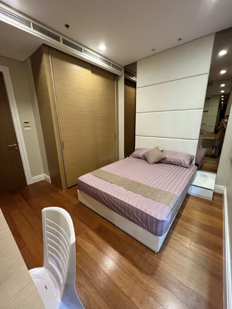 For sale, for rent!! Condo Bright Sukhumvit 24, 11th floor, fully furnished, ready to move in, don't miss it!!
