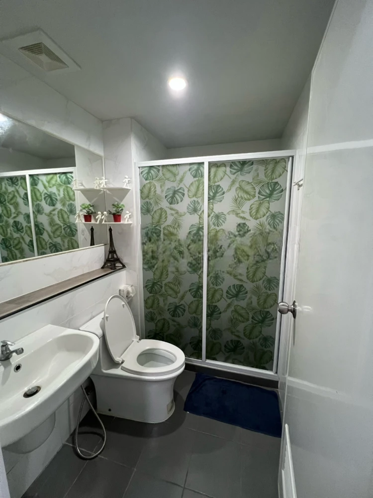 For rent: Rye Sukhumvit 101/1, fully furnished with appliances, just bring your bags and move in.