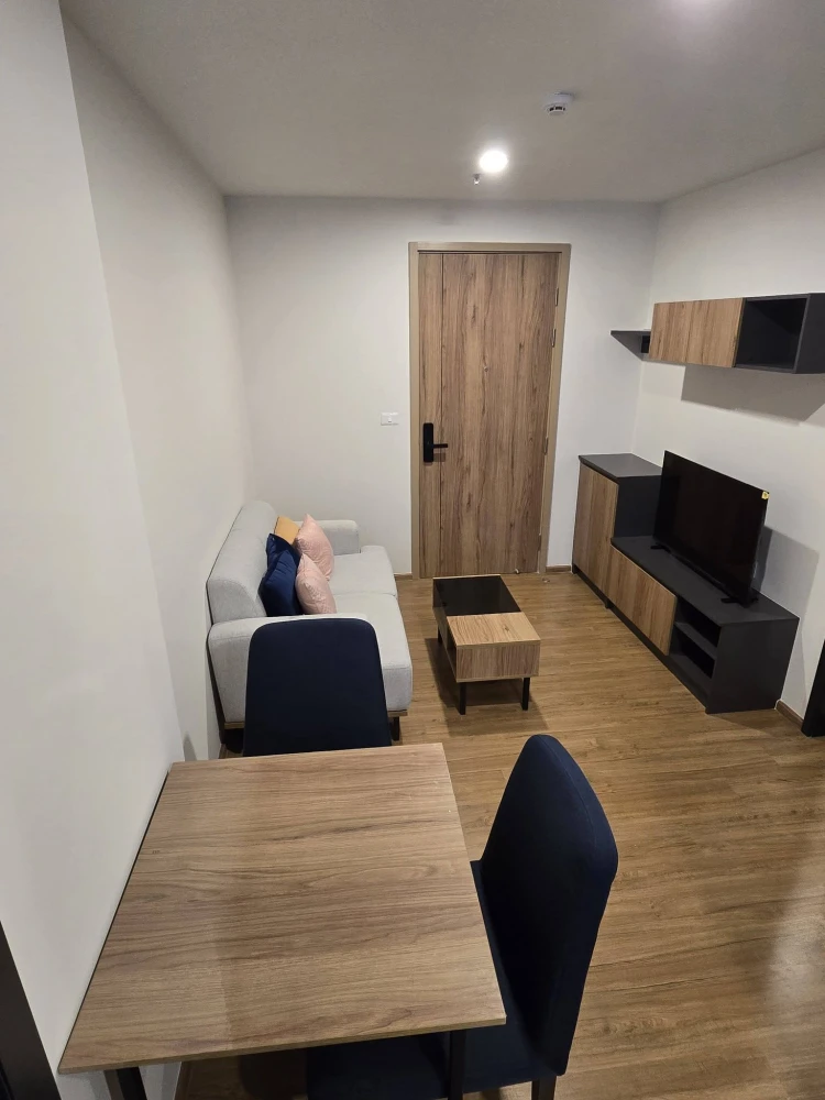 For rent: Line Vibe. Spacious and comfortable room with unobstructed garden view. Don't miss out!