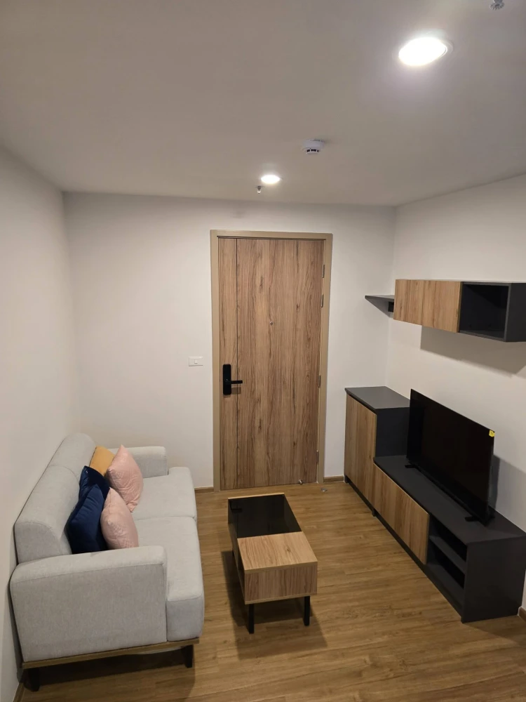 For rent: Line Vibe. Spacious and comfortable room with unobstructed garden view. Don't miss out!