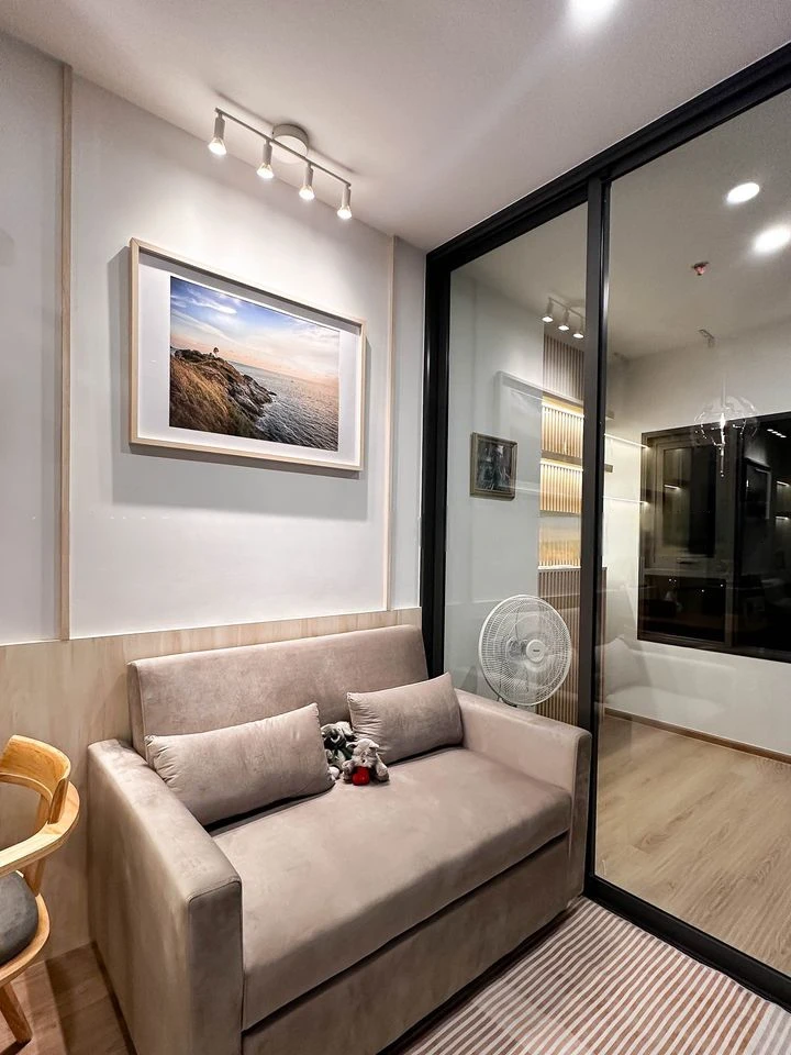 For rent: Life Rama 4 - Asoke, fully furnished, minimalist style, Bang Krachao curve view, book now!