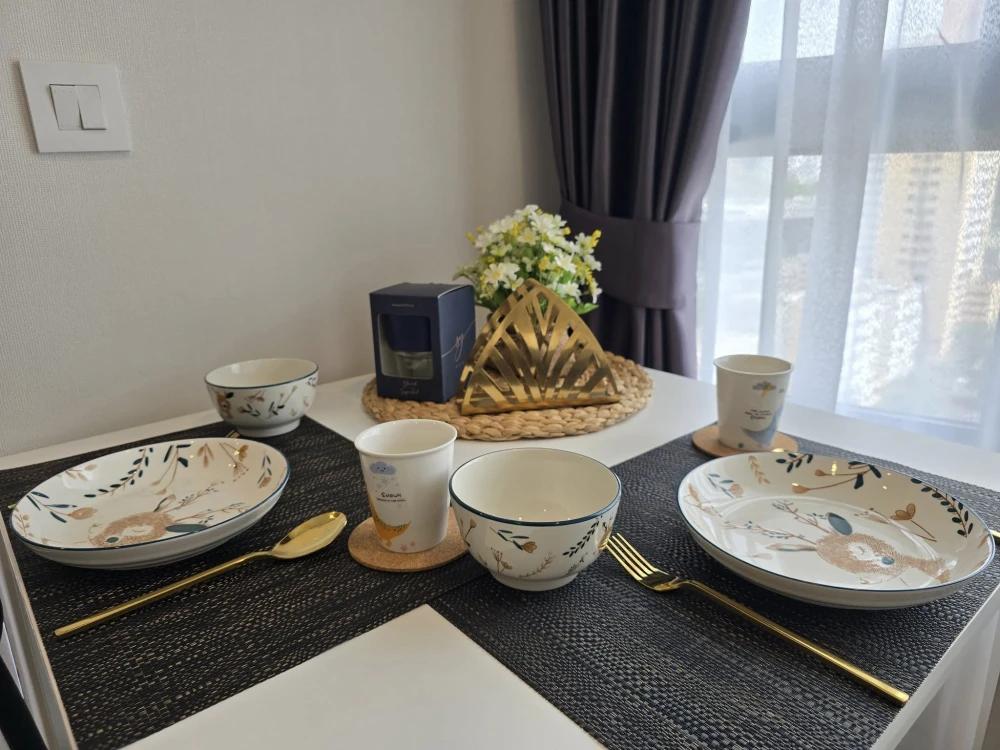 For rent: Life Rama 4 - Asoke, spacious room, well-proportioned, open view, lots of storage space, don't miss it!