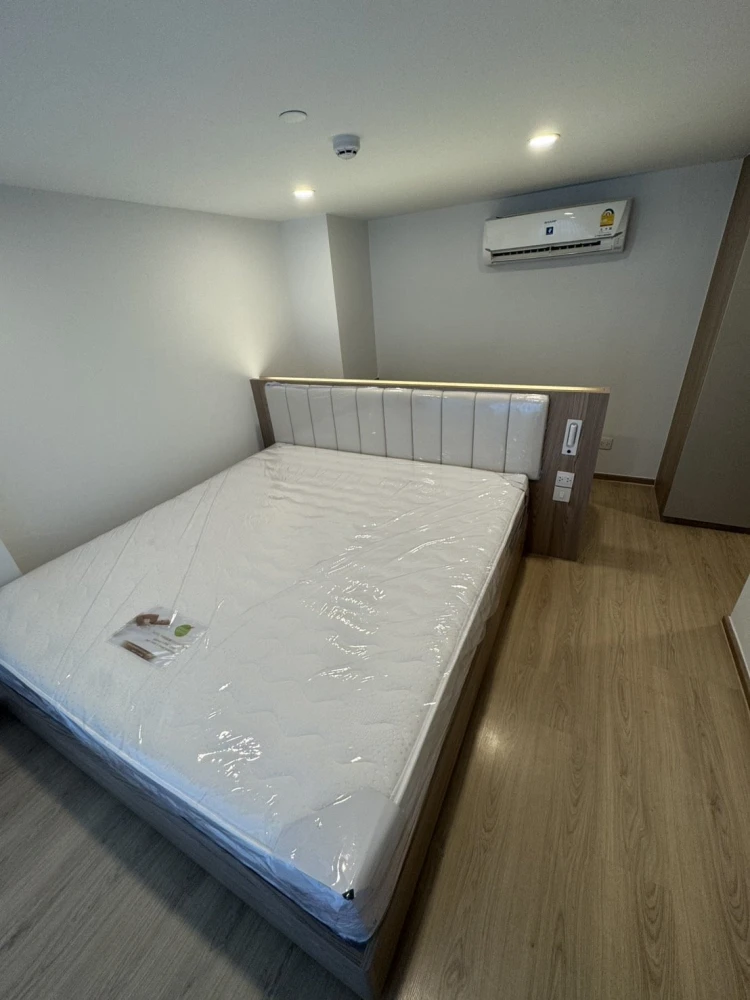 For rent!! Life Rama 4 - Asoke, beautiful unit on the 33rd floor, fully furnished, ready to move in! Don't miss out!!