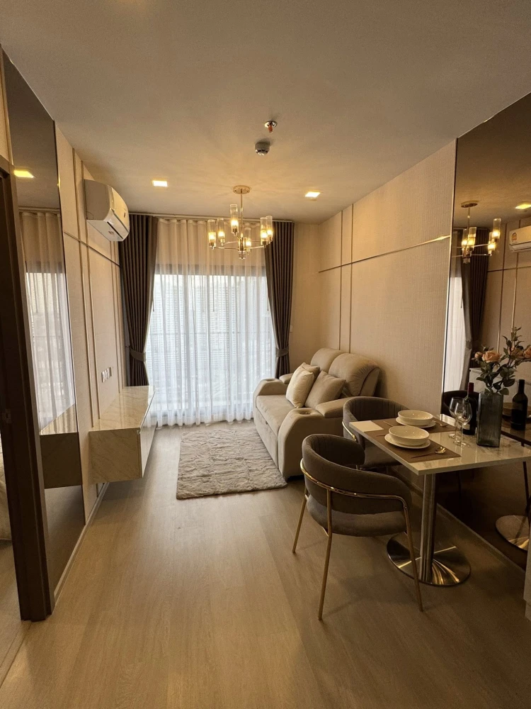 ให้เช่า ไลฟ์ พหลฯ-ลาดพร้าว ห้องชั้น 24 สูงมากๆ วิวแดนเนรมิต ทิศเหนือ ตกแต่งดูดีมีสไตล์ แบบนี้ต้องจอง