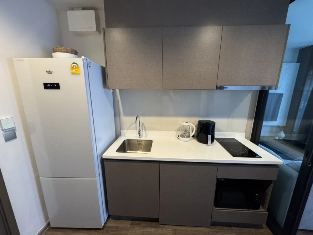For rent: Life Ladprao Valley, 39th floor, beautiful view, beautiful room, fully furnished, very livable. Hurry and reserve now, don't miss it.
