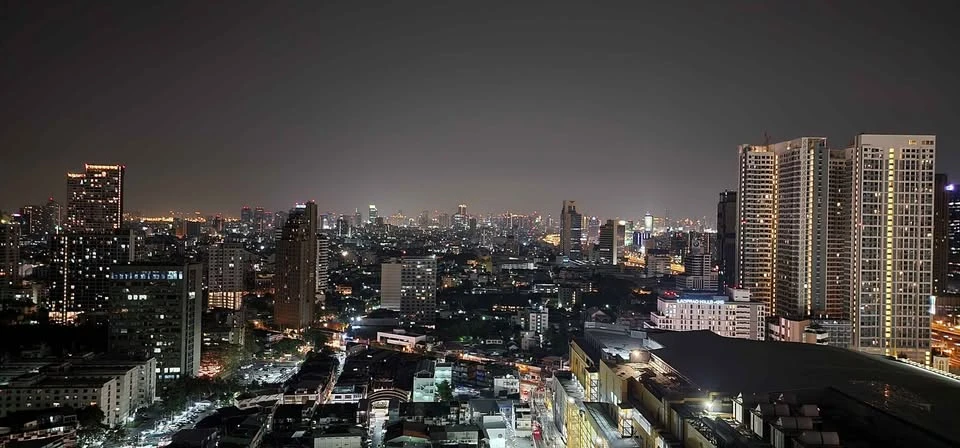 For rent, Life Ladprao Valley, city view is very beautiful, even more beautiful at night. Excellent built-in bedroom. Book now.
